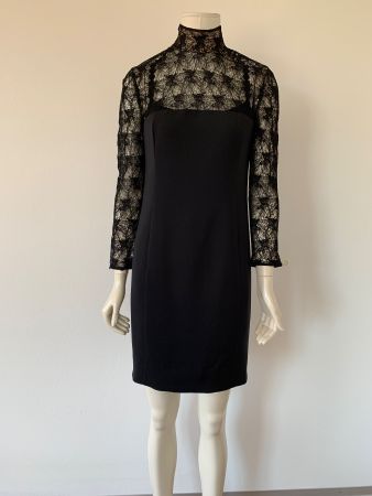 AKRIS: Elegantes, festliches, schwarzes Kleid mit Spitze, 38