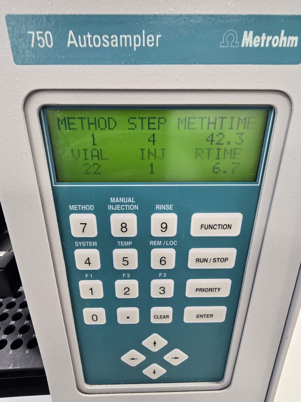 Metrohm Tutte le macchine: Metrohm 750 autosampler – Usato da Niederdorf venduto da LeptonAG_Labor 8