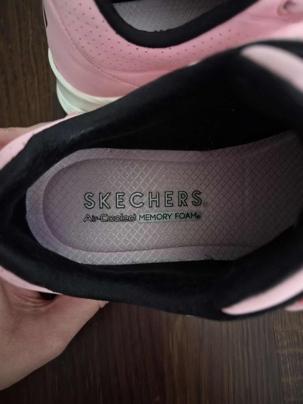 Skechers Scarpe da donna: Skechers Turnschuhe – Usato da Glattfelden venduto da Ivana5288 2