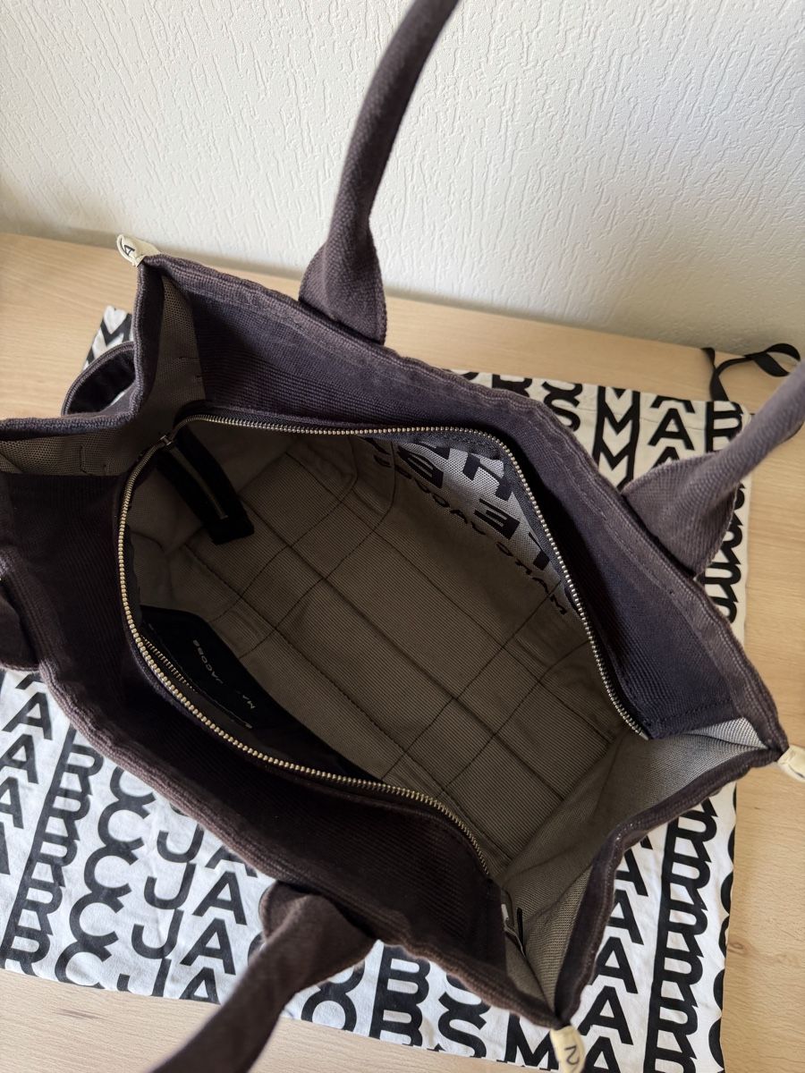 Marc Jacobs Taschen für Damen: MARC JACOBS THE TOTE BAG – Gebraucht aus Genève von yav_9r9f 2
