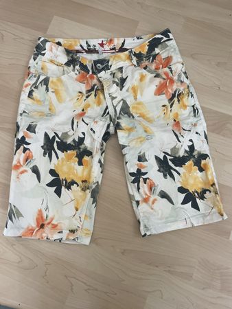 Buena Vista Shorts Gr M in Malibu style schönes Muster