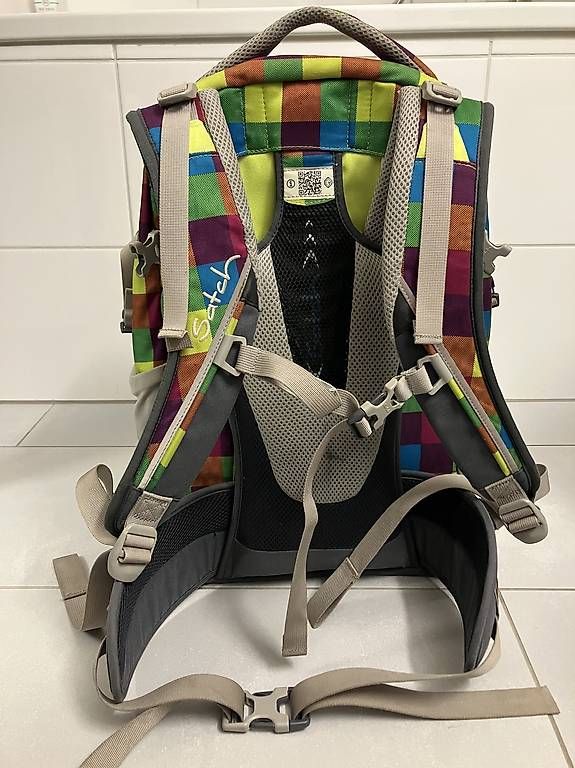 Zaini: Satch Pack Schulrucksack 3 teilig farbig – Usato da Zürich venduto da lia_n8fg 1