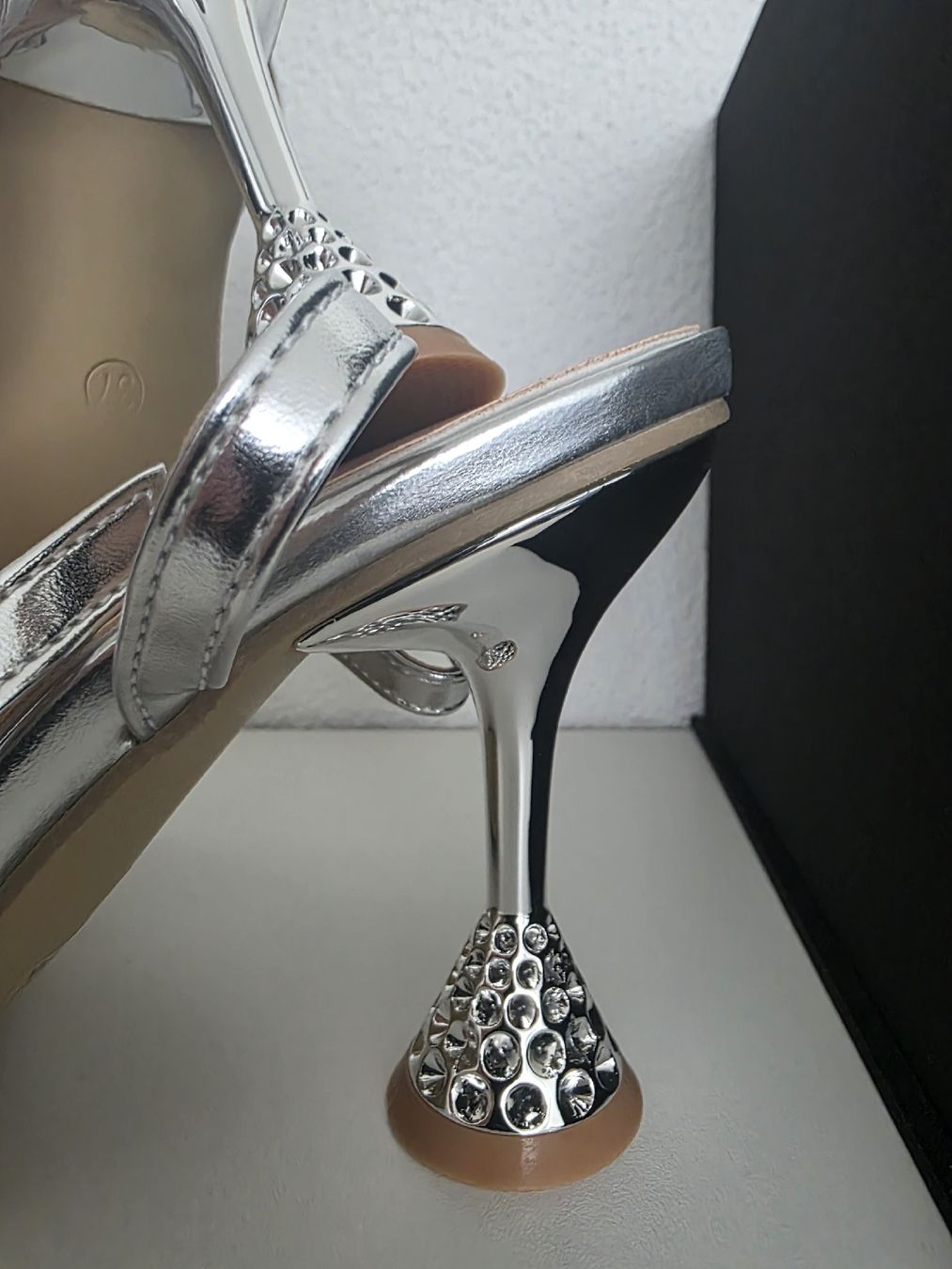 Scarpe da donna: Absatzsandalen – Nuovo e nell'imballaggio originale da Kloten venduto da Marincee