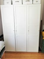 Kleiderschrank weiss / Holz