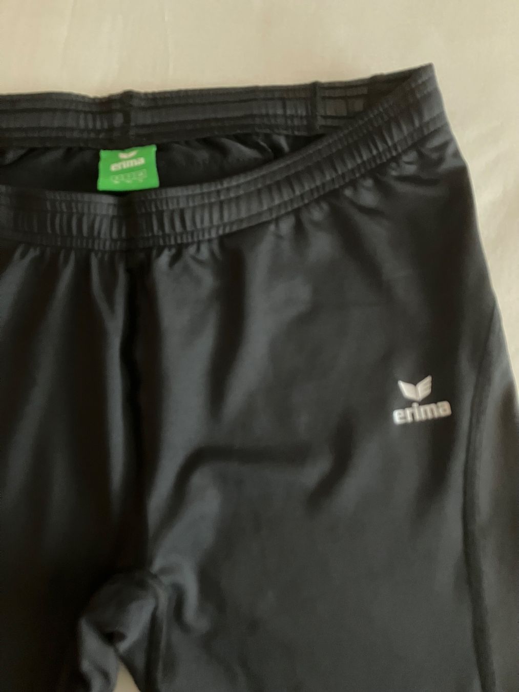 Hosen: Neue Sporthose Erima, Gr. 40 – Neu (gemäss Beschreibung) aus winterthur von Grami1 1
