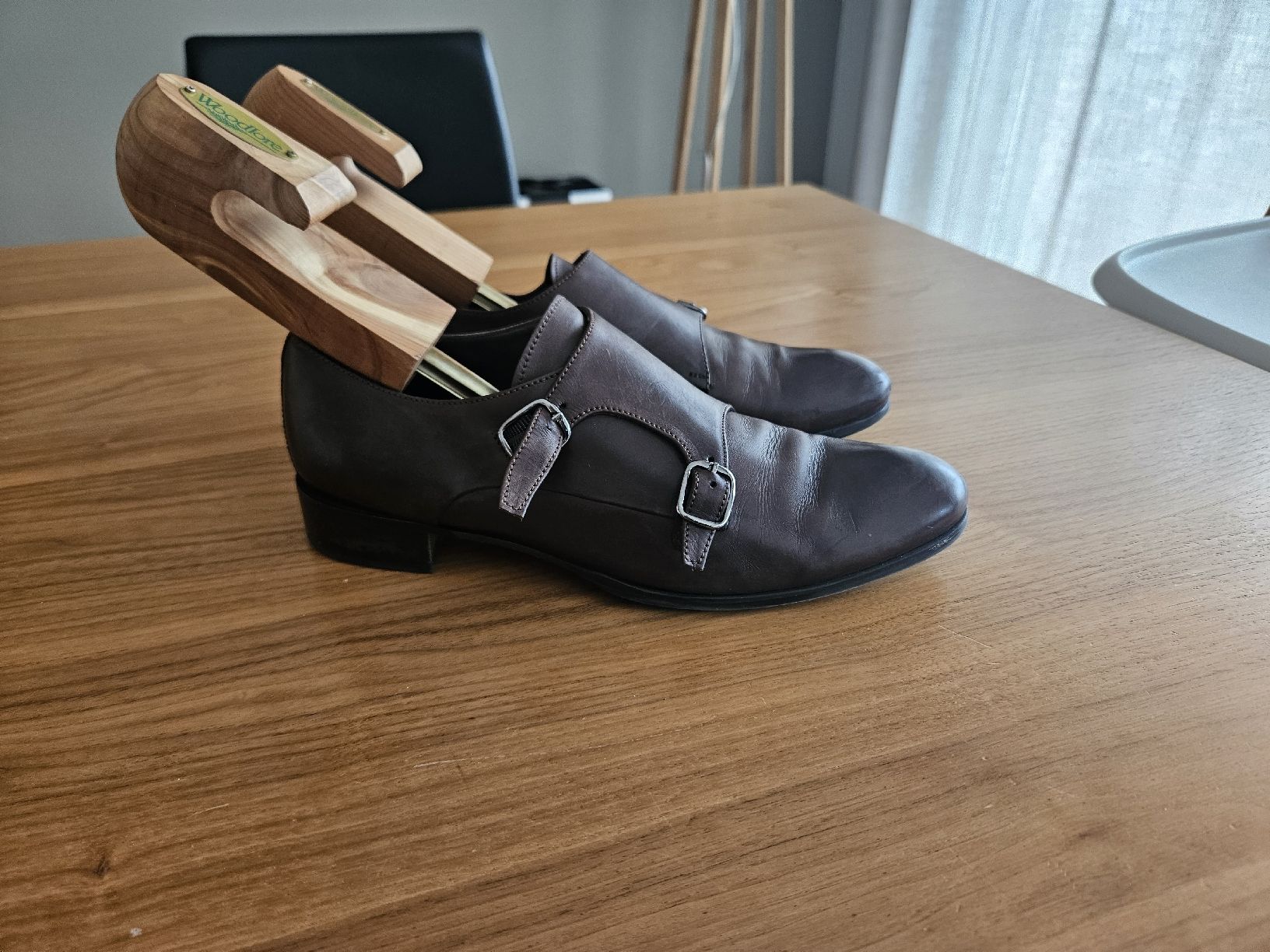 Scarpe da donna: Leder Schuhe – Usato da Wermatswil venduto da Marra09 2