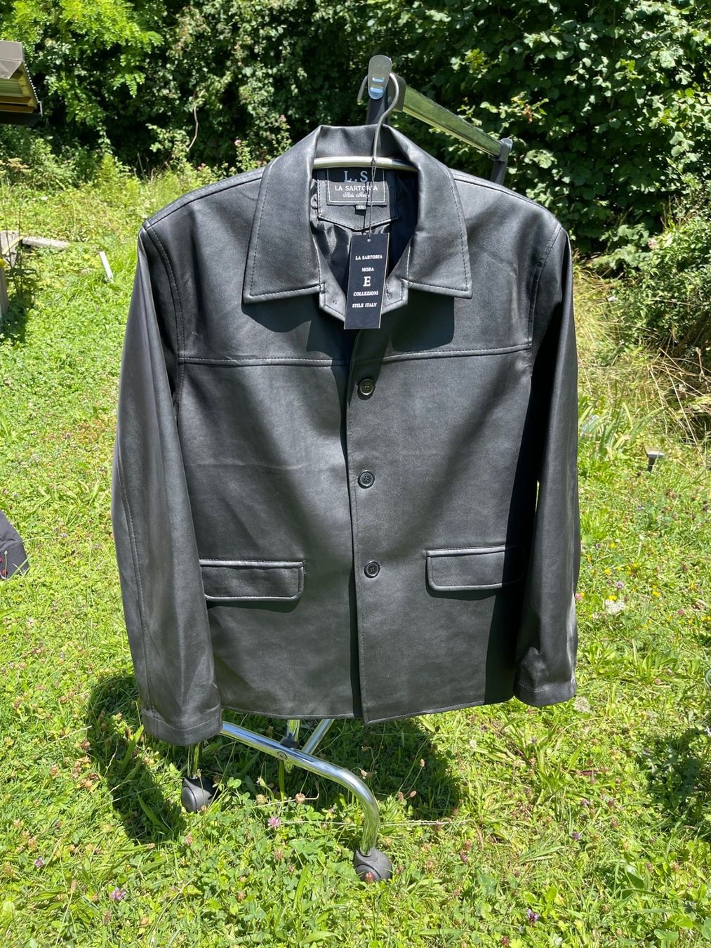 Giacche: VESTE EN CUIR NEUVE – Nuovo (secondo la descrizione) da La Croix (Lutry) venduto da Sporades 6