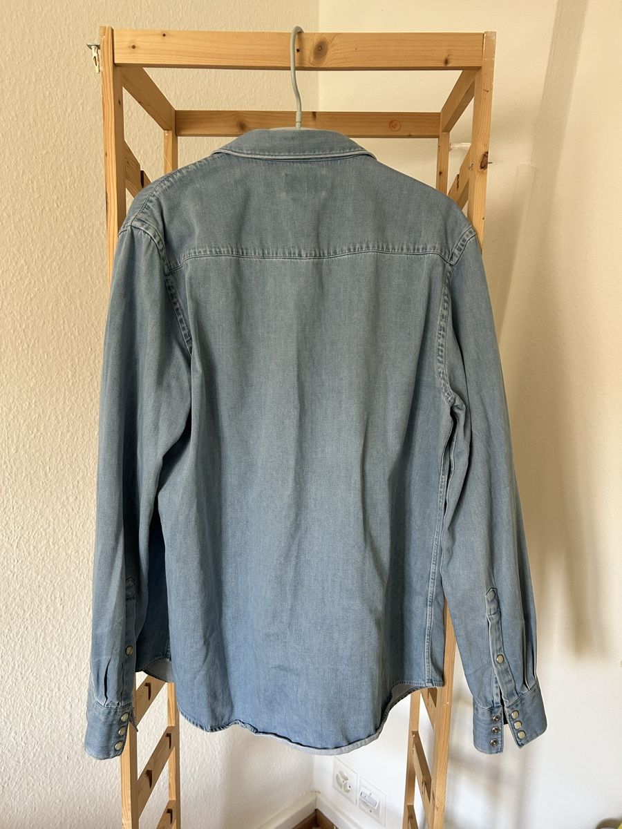 Camicie: Acne Studio Jeanshemd gr M🩵 – Usato da Basel venduto da Nicetohave13 4