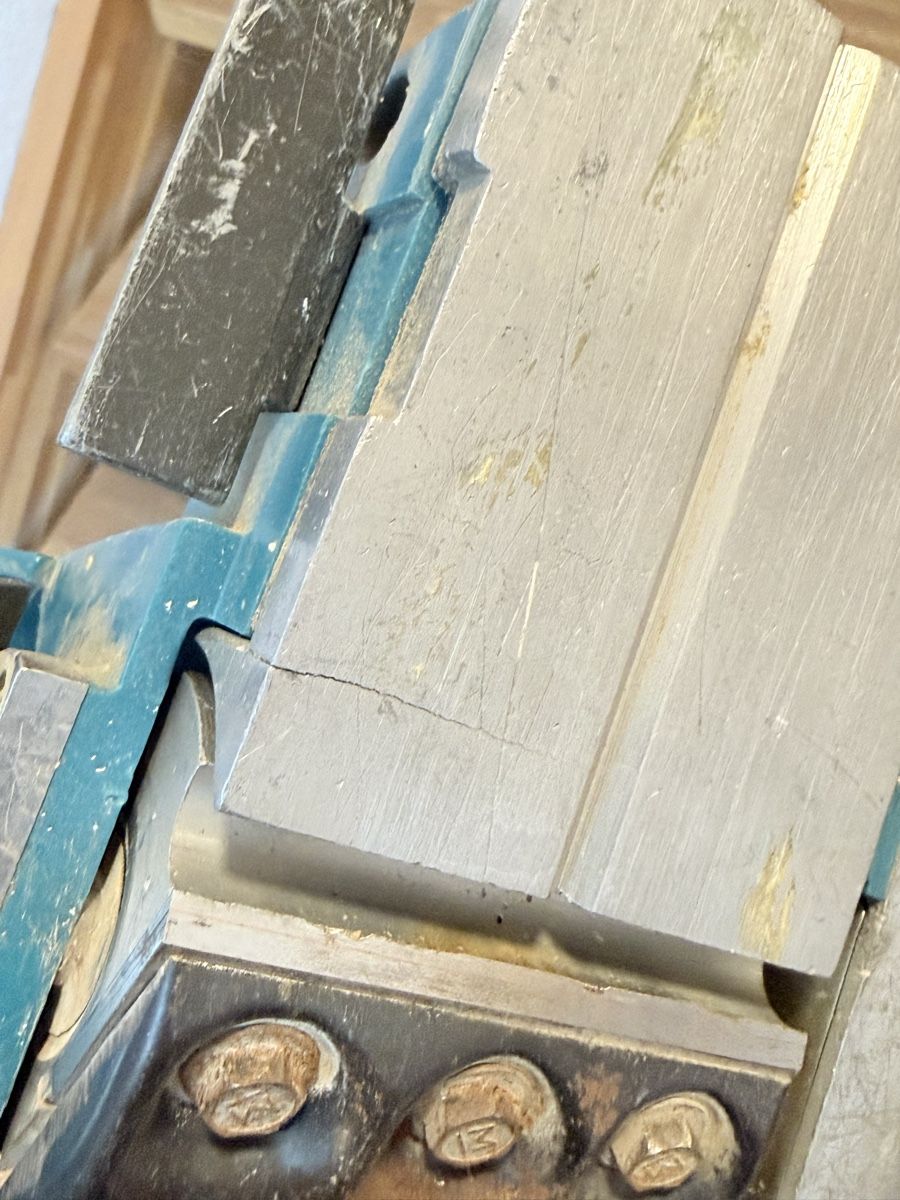 Makita Tutte le macchine: Elektrohobel Makita – Usato da Affoltern BE venduto da _Kaeser_ 3