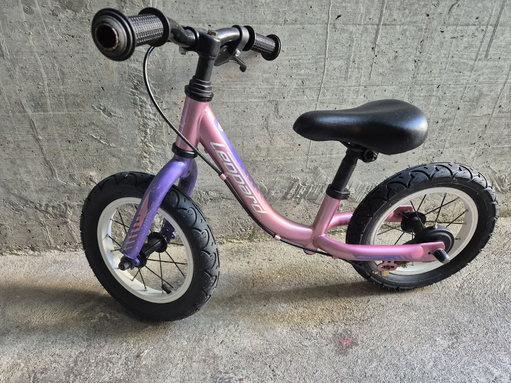 Micro Veicoli per bambini: Laufrad Leopard + Micro Trittinette – Usato da Spiez venduto da V.H.K.