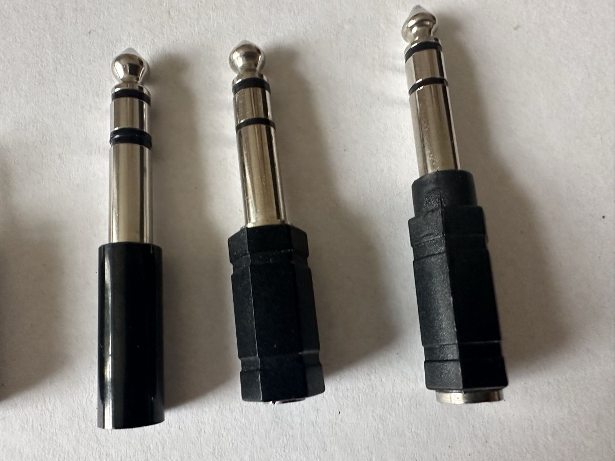 Unità & Adattatore: Diverse Audio Adapter Set - 3.5mm & 6 mm Klinke Stecker – Usato da Otelfingen venduto da Jupi07 1