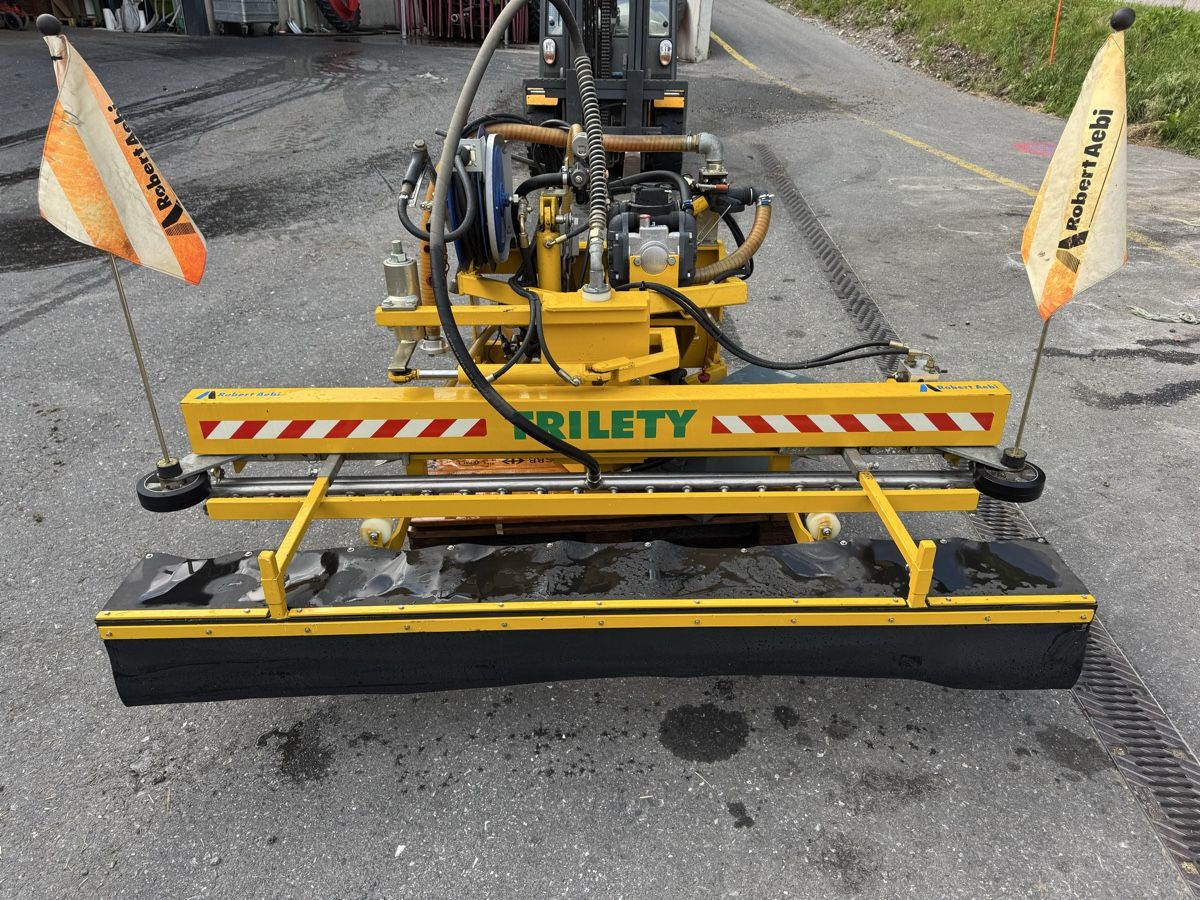 Tutte le macchine: Trilety Waschbalken WBH 35 – Usato da Meiringen venduto da Sgl 2