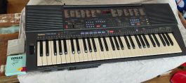 Yamaha PSR-600 Keyboard mit Disketten 《Art;3011》