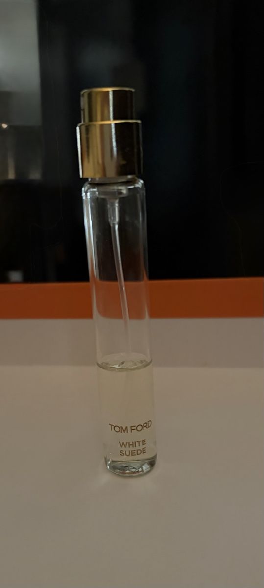 Tom Ford Parfums & Eau de Toilette: TOM FORD White  Suede eau de Parfum – D'occasion à Basel par R.G.R__ 2