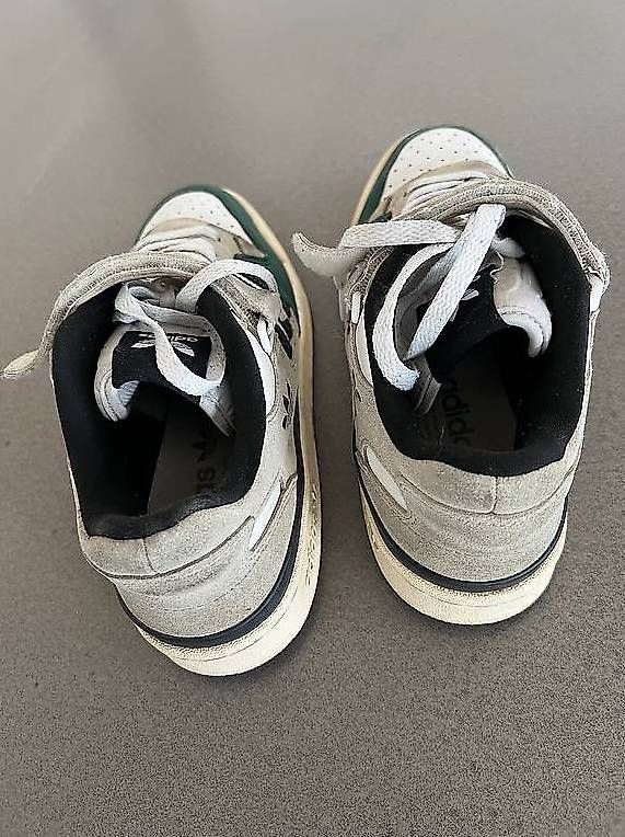 Adidas Damenschuhe: Sneakers Adidas Gr. 39.5 – Gebraucht aus Oberrohrdorf von Augustus5 4