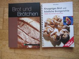2 Backbücher: Knuspriges Brot Betty Bossi + Brot Brötchen