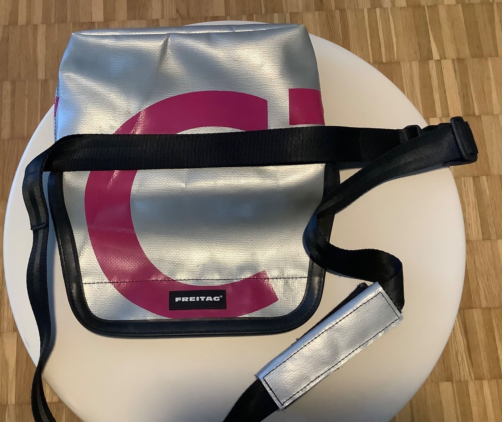 Freitag Sacs: FREITAG Crossbody Modell JAMIE – Neuf (Voir description) à Adliswil par Logo79