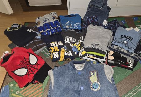 Kleiderpaket Jungen Gr. 122 ( Paket 2)