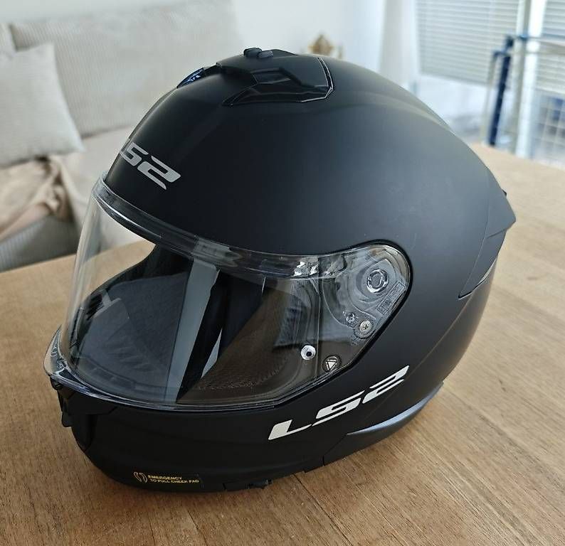 Caschi & visiere: Motorradhelm Schwarz, LS2 -- F808 STREAM II – Nuovo (secondo la descrizione) da Bertschikon Gossau venduto da howieman 1
