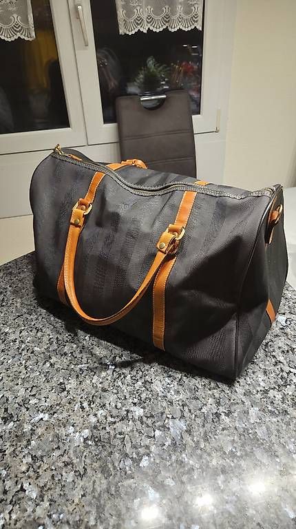 Borse da donna: Handtasche JJB Benson – Usato da Pfaffnau venduto da Hawaiano 1