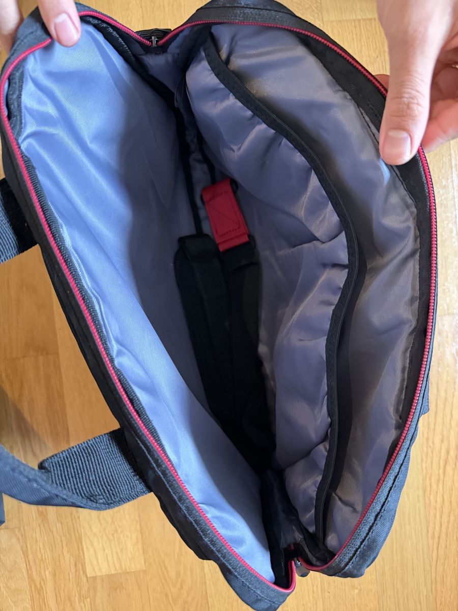 Lenovo Borse: Thinkpad laptop bag – Nuovo (secondo la descrizione) da Bern venduto da thi_857v 1