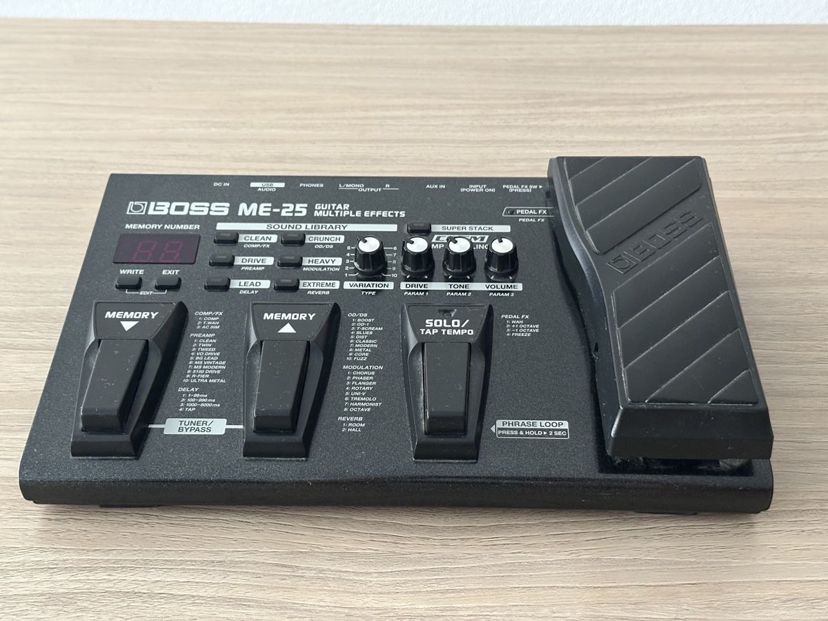 Boss Musikinstrumente: BOSS ME-25 – Gebraucht aus Winterthur von Jeremie_B