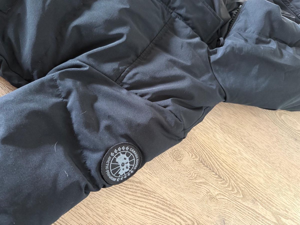 Canada Goose Giacche: Doudoune Canada Goose Mac Millan  – Nuovo (secondo la descrizione) da La Chaux-de-Fonds venduto da lagia77 4