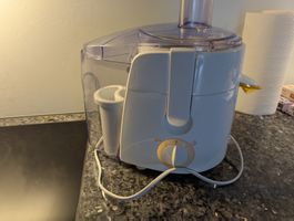 Philips Entsafter (zu verschenken)