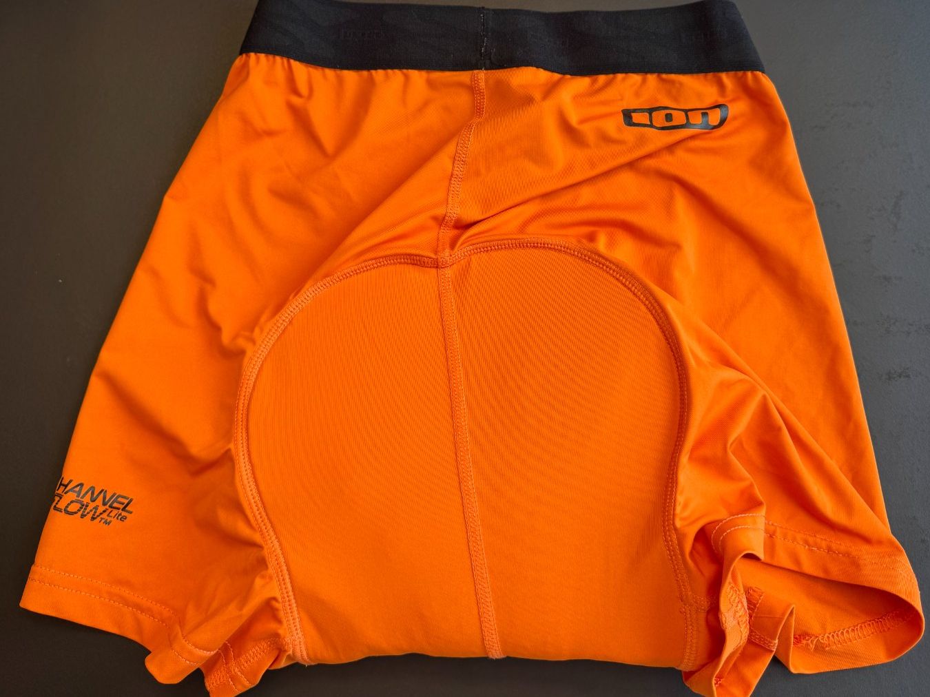 Pantaloni: ION Radhose Orange Gr. S - Neuwertig – Usato da Mollis venduto da gxzimmermann 1