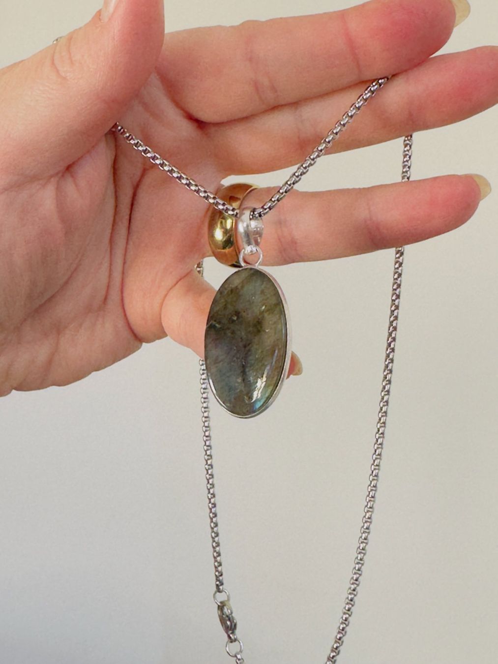 Catenine: Fashionable labradorite necklace – Nuovo e nell'imballaggio originale da Genève venduto da AGBERG 9
