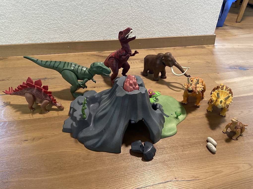 Playmobil Jouets: Playmobil Dinosaurier – D'occasion à Rebstein par M.el