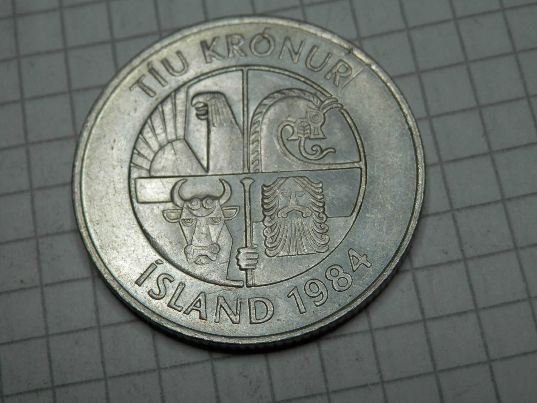 Tutti le monete: Island  10 Kronen, 1984 – Usato da Weiach venduto da weiach81 1