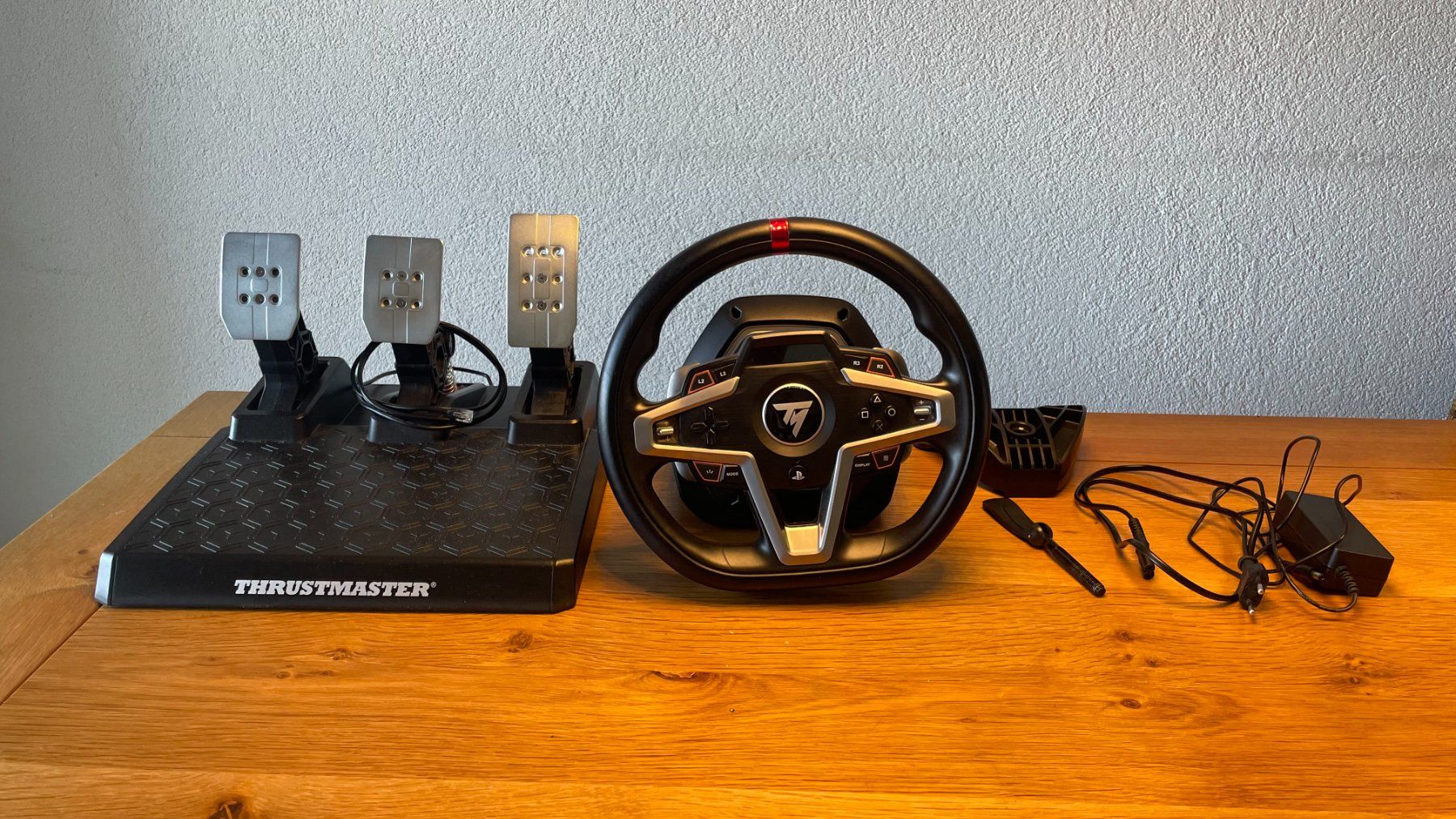 Spiele: Thrustmaster T248 (PC, PS4, PS5) – Gebraucht aus Petit-Lancy von Damienu11