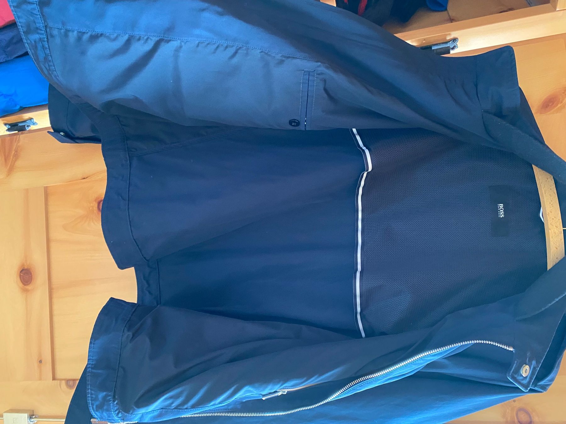 Hugo Boss Giacche: Hugo Boss Herren Jacke, Dunkelblau. – Usato da Klosters venduto da Rigi98 3