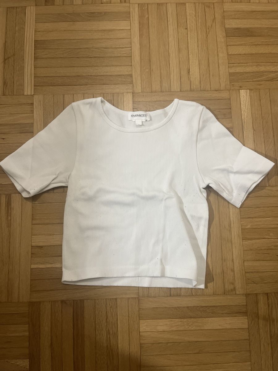 T-shirt: Weisses Basic T-Shirt von Even&Odd, Grösse M – Usato da Bern venduto da t.nomse
