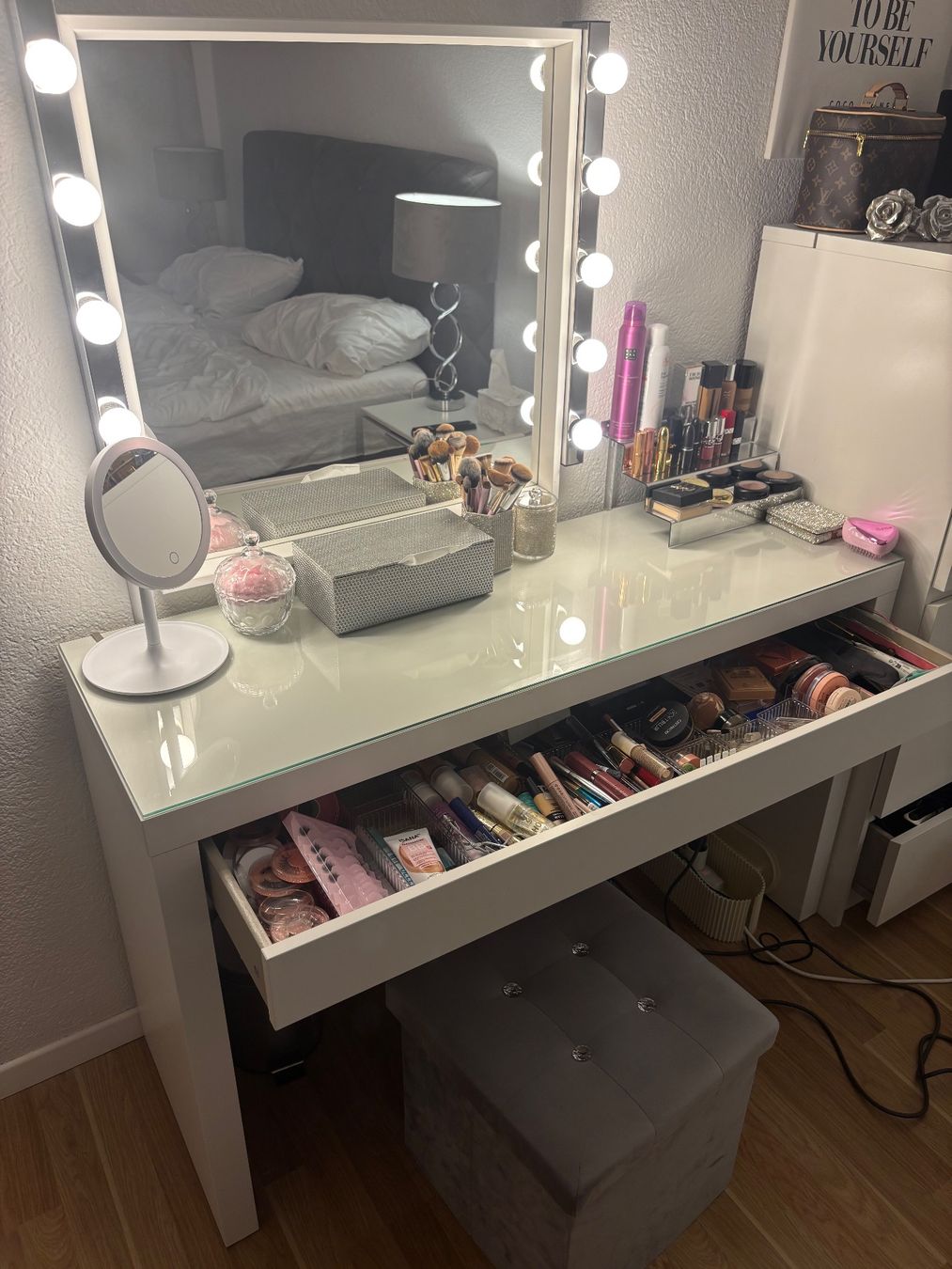 Ikea Tavoli da trucco: Schminktisch – Usato da Bern venduto da nat_6qtd 1