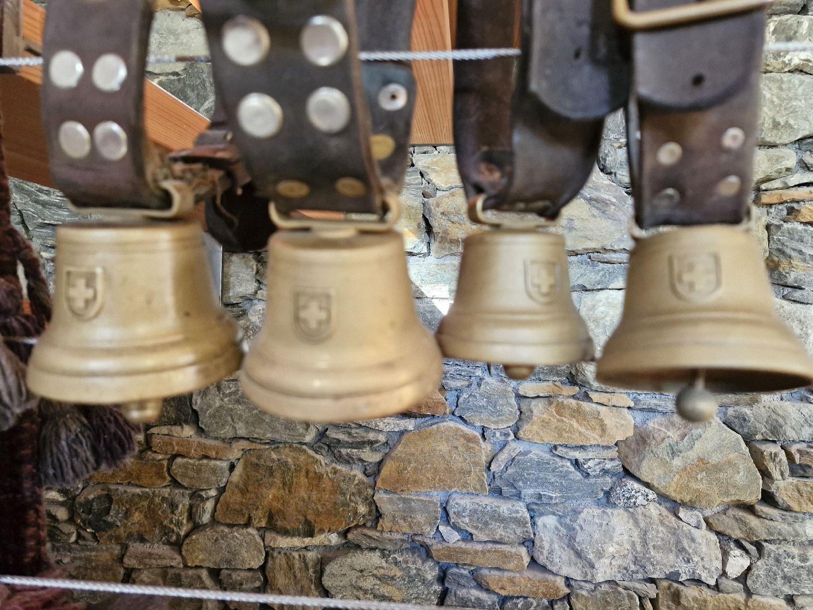 Campanacci mucche: Ziegen-Schafglöggli  – Usato da Guarda venduto da rue_bpd7