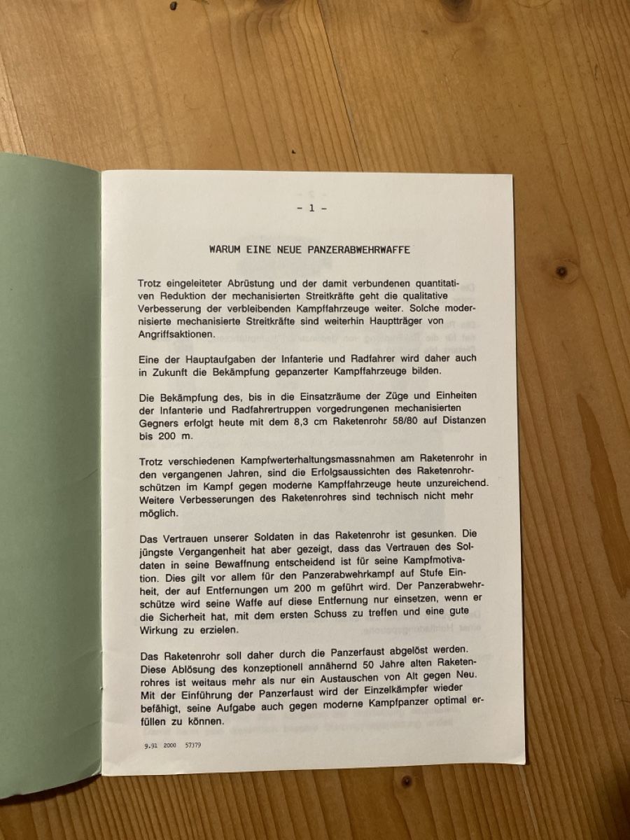 Libri: Reglement Behelf Panzerfaust Waffenchef Infanterie – Usato da Gelterkinden venduto da Waedi4 1