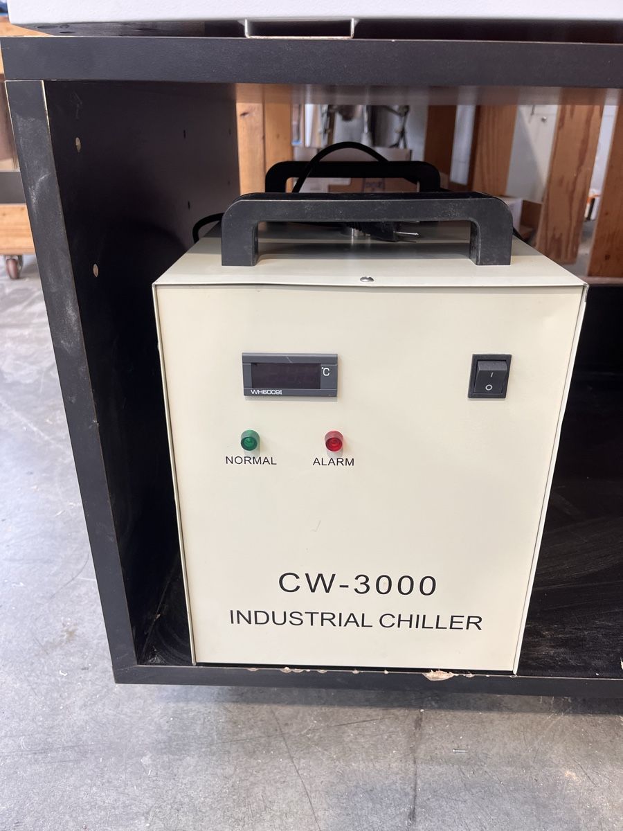 Tutte le macchine: Laser Gravierer CO2 60W – Usato da Bülach venduto da Stitch79 3