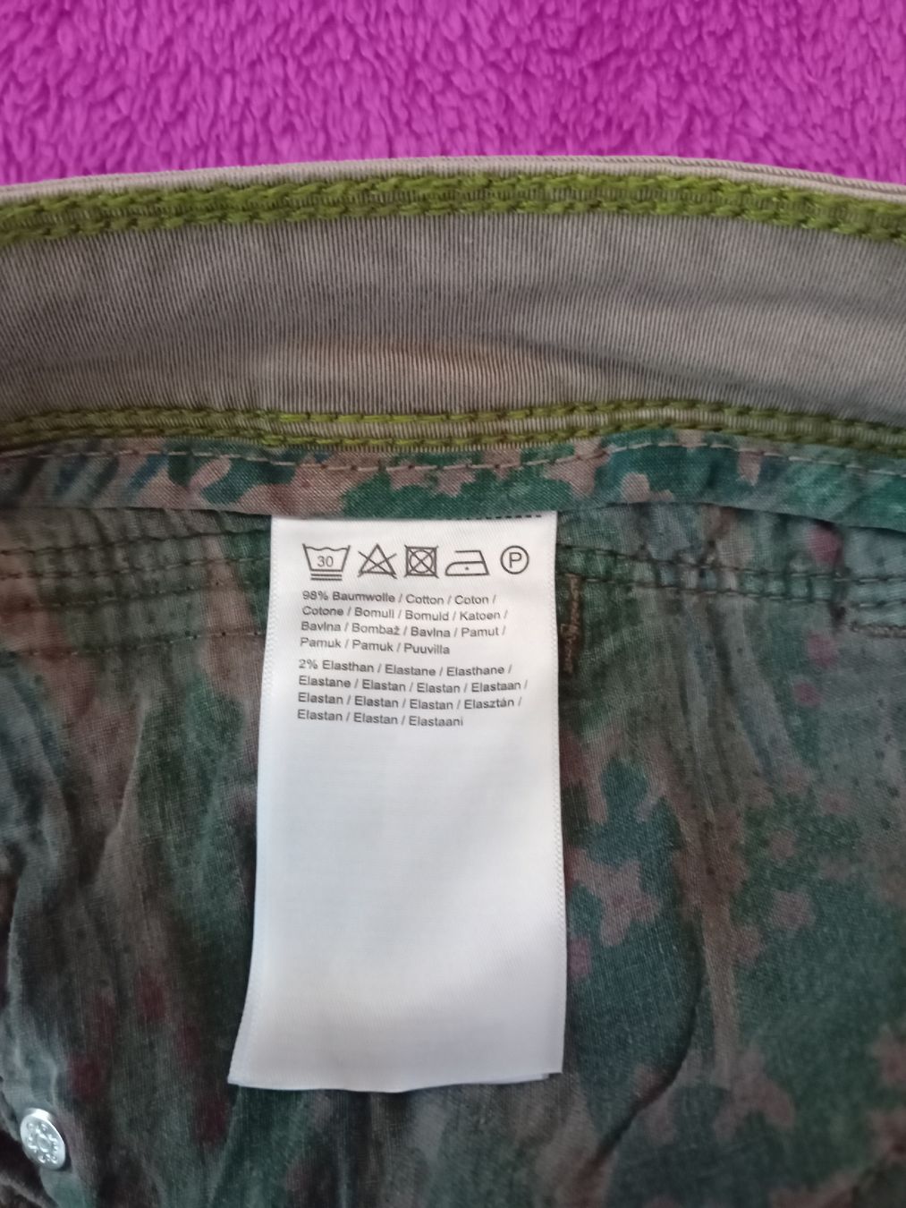 Cecil Pantaloni: 7/8 Hose von CECIL, Gr 33 – Usato da Witterswil venduto da hele04 3