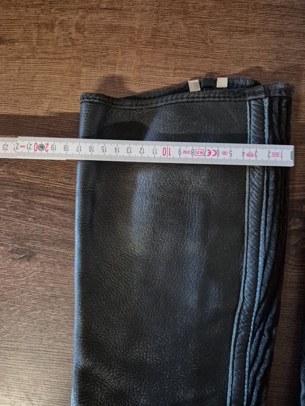 Jambières & Bandages: Chaps KL – D'occasion à Meggen par Orrinka20 4