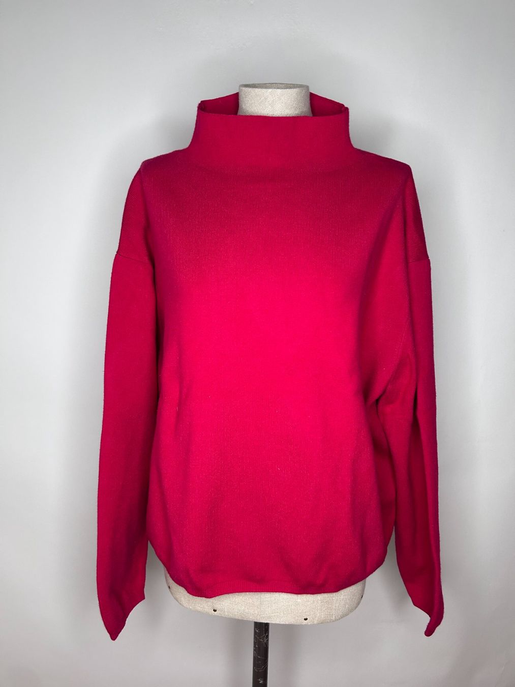 Cos Pulls & Sweat-shirts: Second Female Pullover – D'occasion à St. Gallen par look-twice