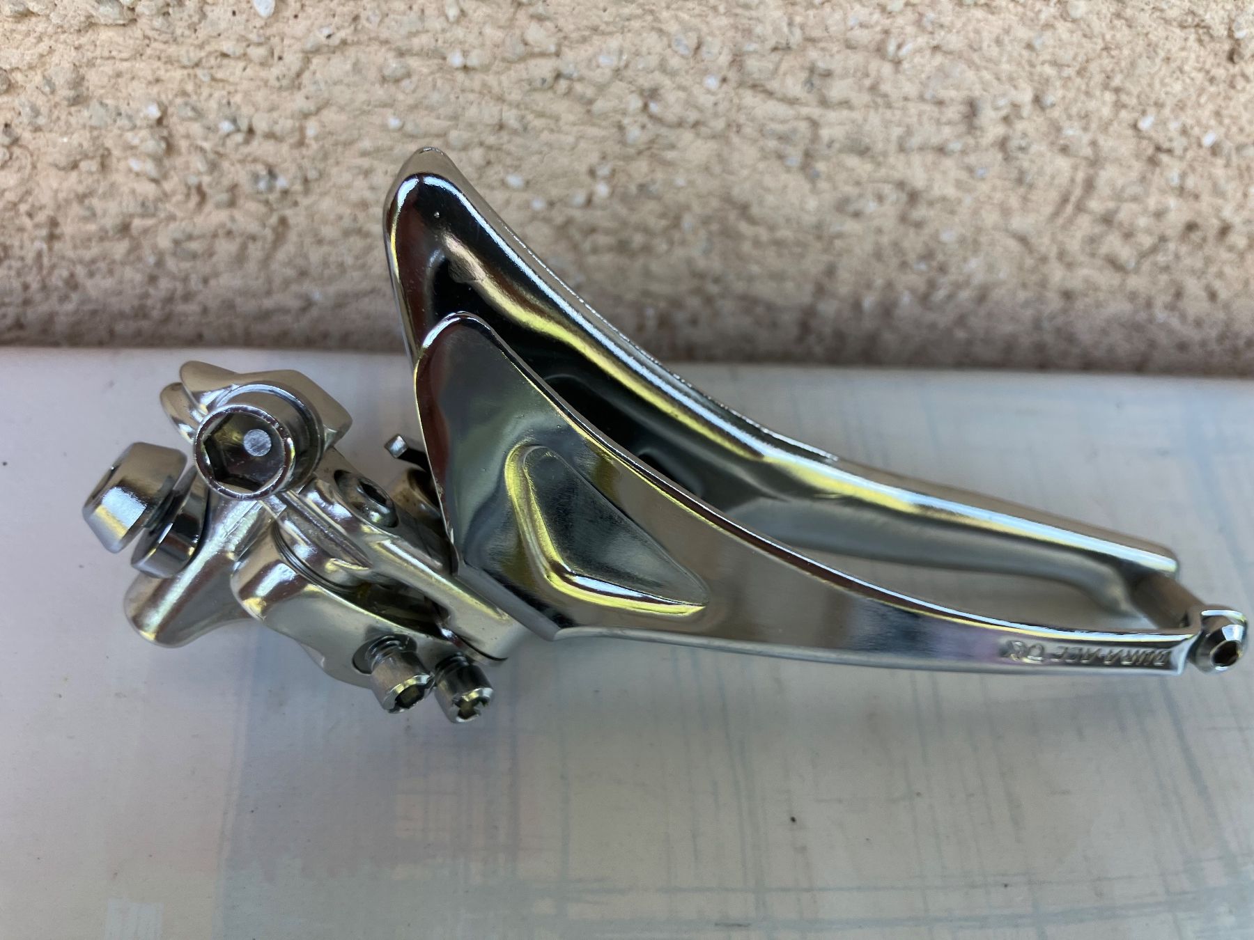 Shimano Pezzi di ricambio: Shimano Dura Ace AX FD-7320 Umwerfer – Nuovo (secondo la descrizione) da Trimbach venduto da cendira 9