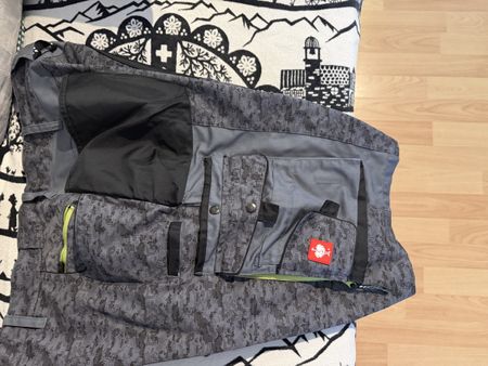 Engelbert Strauss Motion Shorts Camo Grau Groesse 50