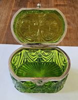  Glasdose grün, Metallverschluss 13 cm Länge
