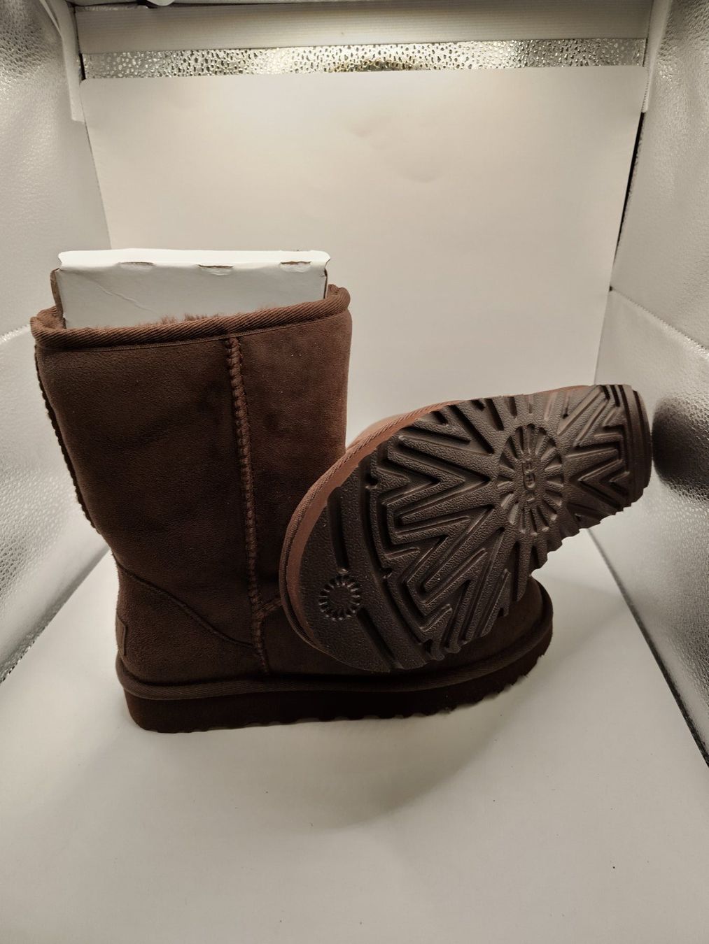 Ugg Scarpe da donna: UGG - W Classic Short II Boot - Burnt Cedar Gr. 37 – Nuovo e nell'imballaggio originale da Dällikon venduto da Retouren_Resale