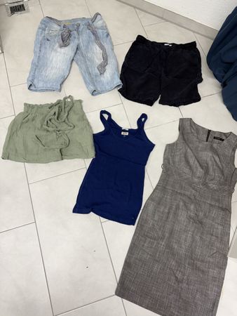 Kleider Paket Damen, Jeans, Stoff, grün, blau, schwarz