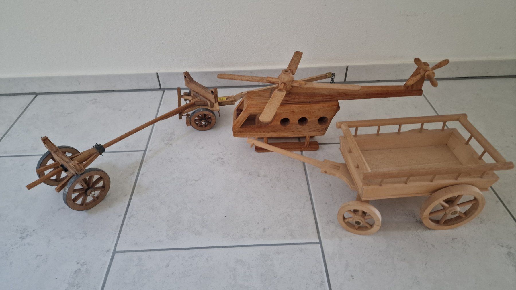 Spielzeuge: Jouets en bois – Gebraucht aus Jens von faidodo