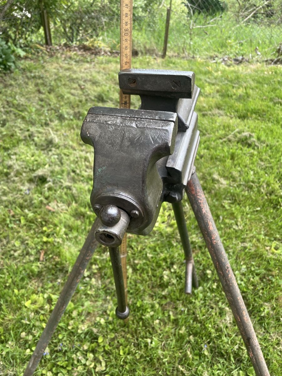 Gressel Tutti gli attrezzi: Gressel Schraubstock 100 mm,mit Gebrauchsspuren – Usato da Willisau venduto da Marcello63 4