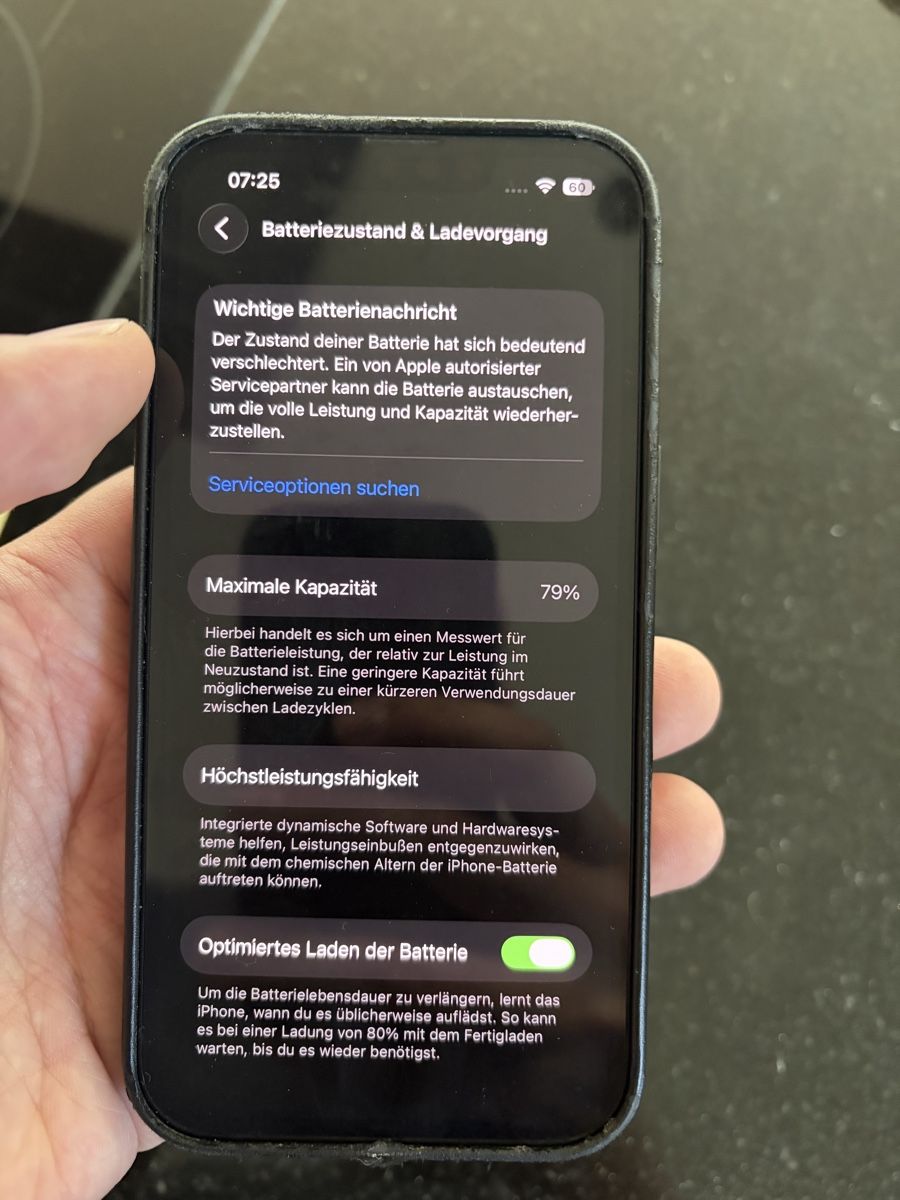 Apple Handys / Smartphones: Apple iPhone 13 128 GB, Midnight, 6.10", SIM – Gebraucht aus Müllheim Dorf von stoll92 5
